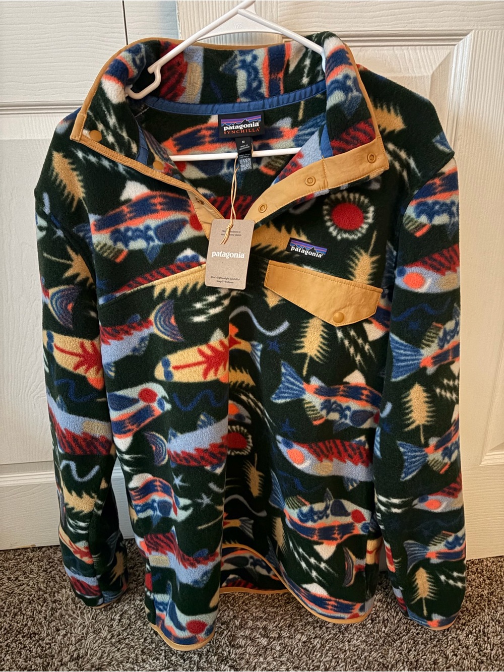 Patagonia Green Multi Synchilla Snap-T Fleece Pullover with Fish Print *RARE*